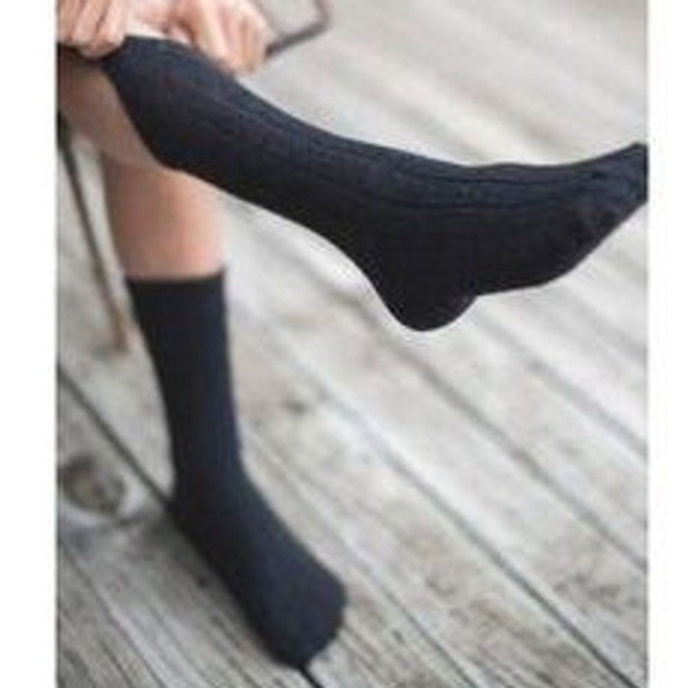 Nui Organics Nature Sock Charcoal 2/3Y New With Tags